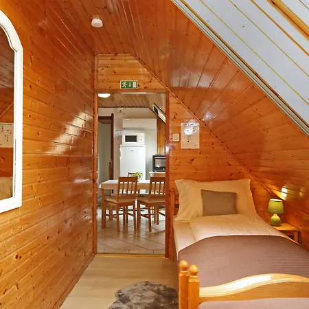 Πανσιόν Felho Vendeghaz