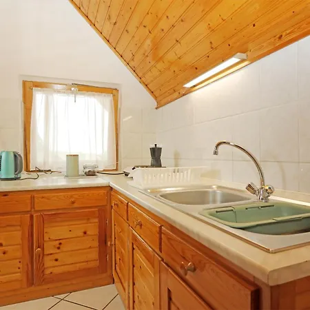 Felho Vendeghaz Πανσιόν