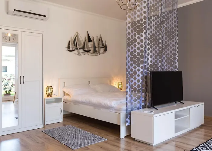 Felho Vendeghaz בית הארחה קסזטלי