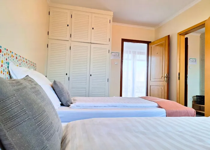 Felho Vendeghaz 3* Кестхей